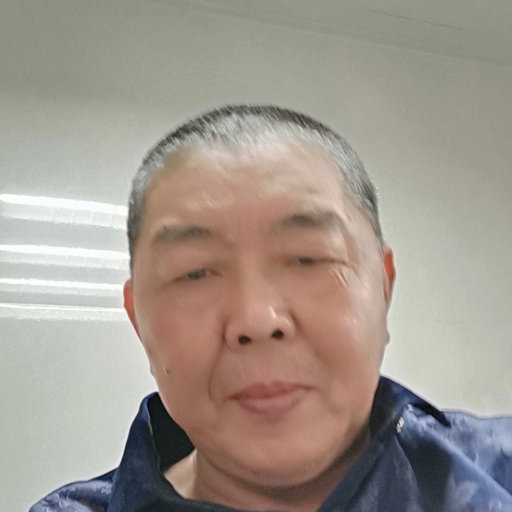 青衣向聪慧的照片
