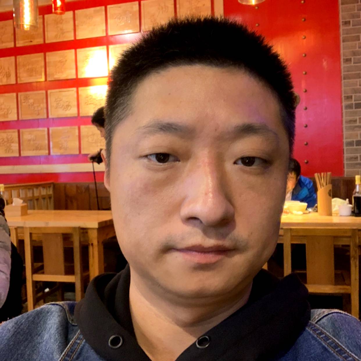 冷傲泪了红尘的照片