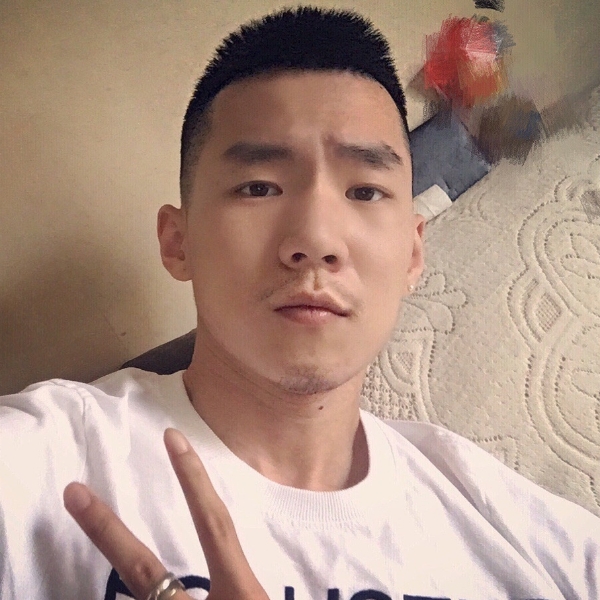 积极倾心大侠的照片