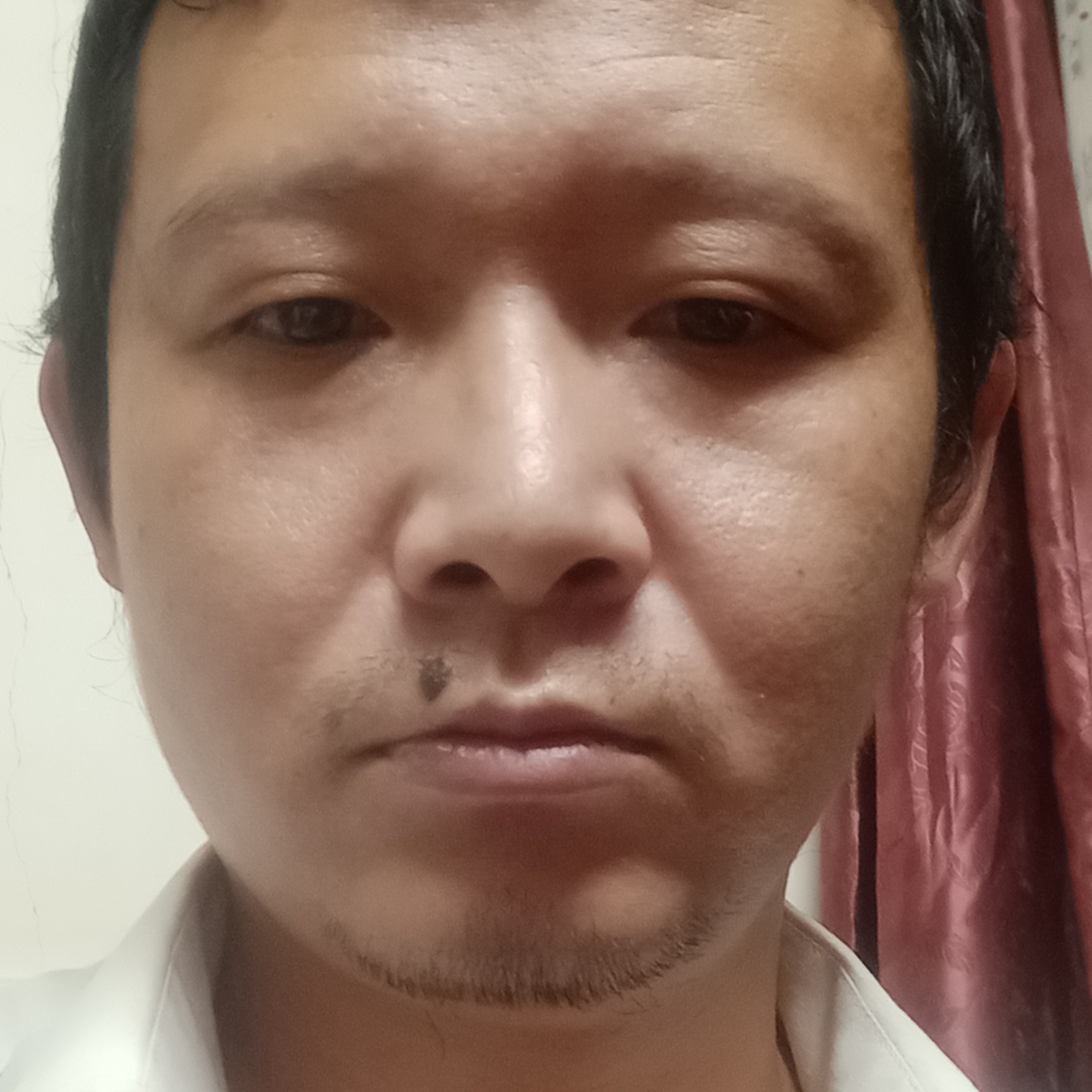 白天不懂黑夜的跑的照片