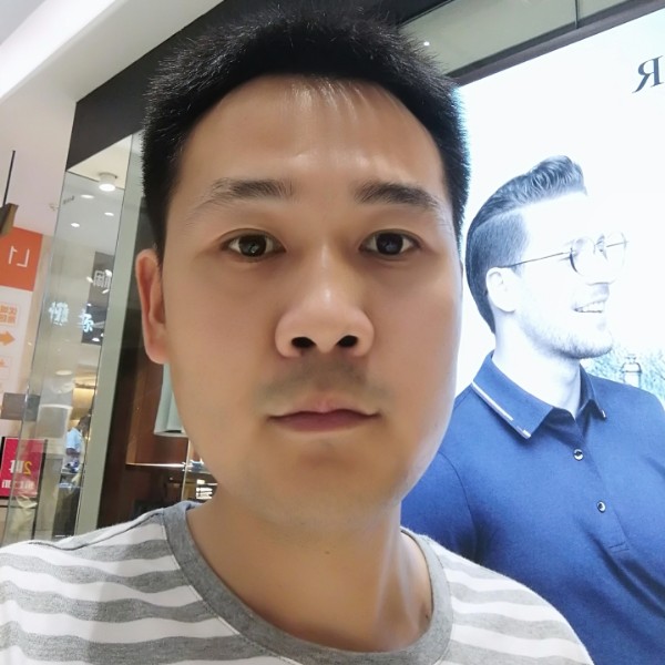 卫卫陪伴的照片