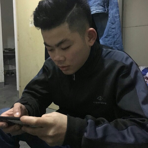 邹氏、大少的照片