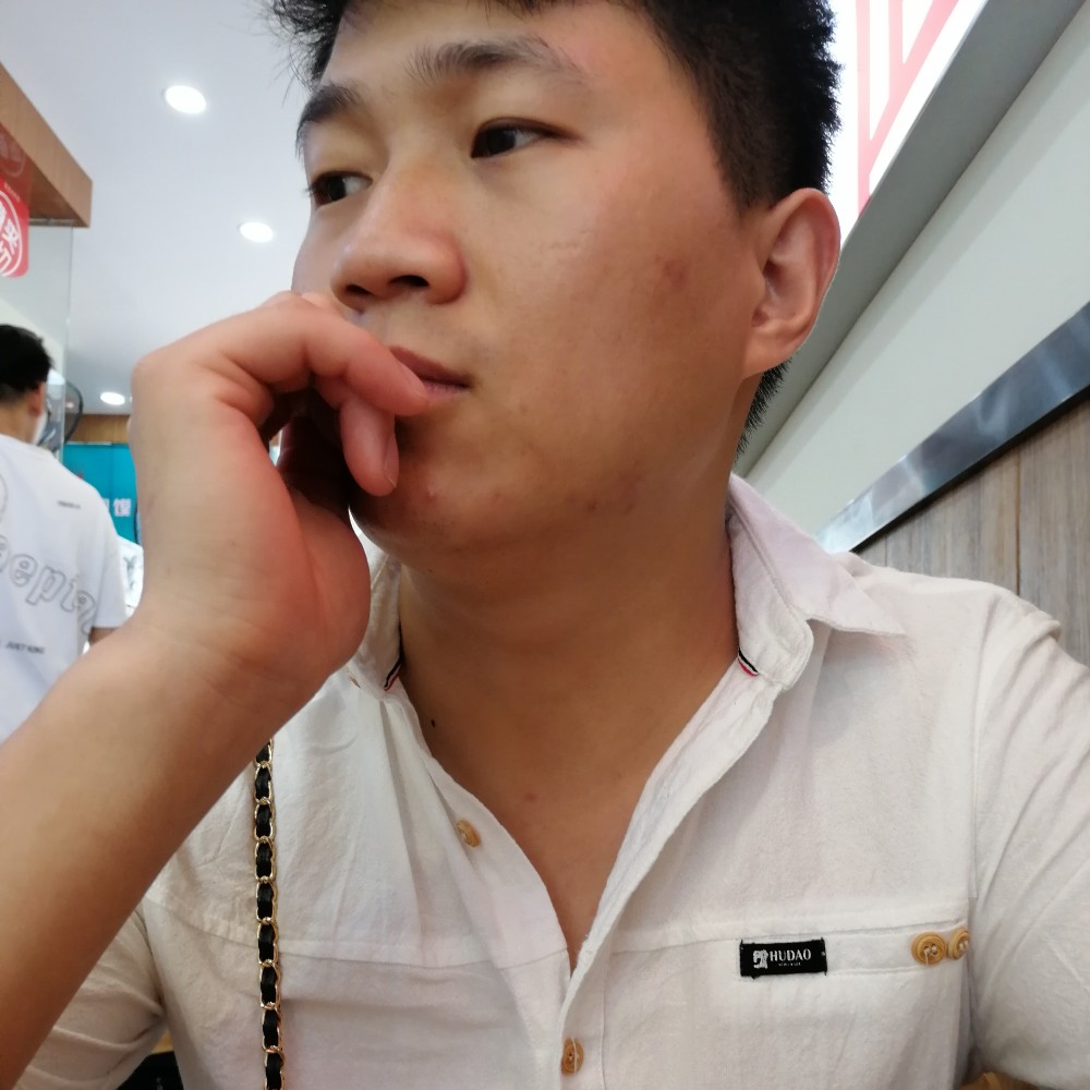 无聊愿蘩藜的照片