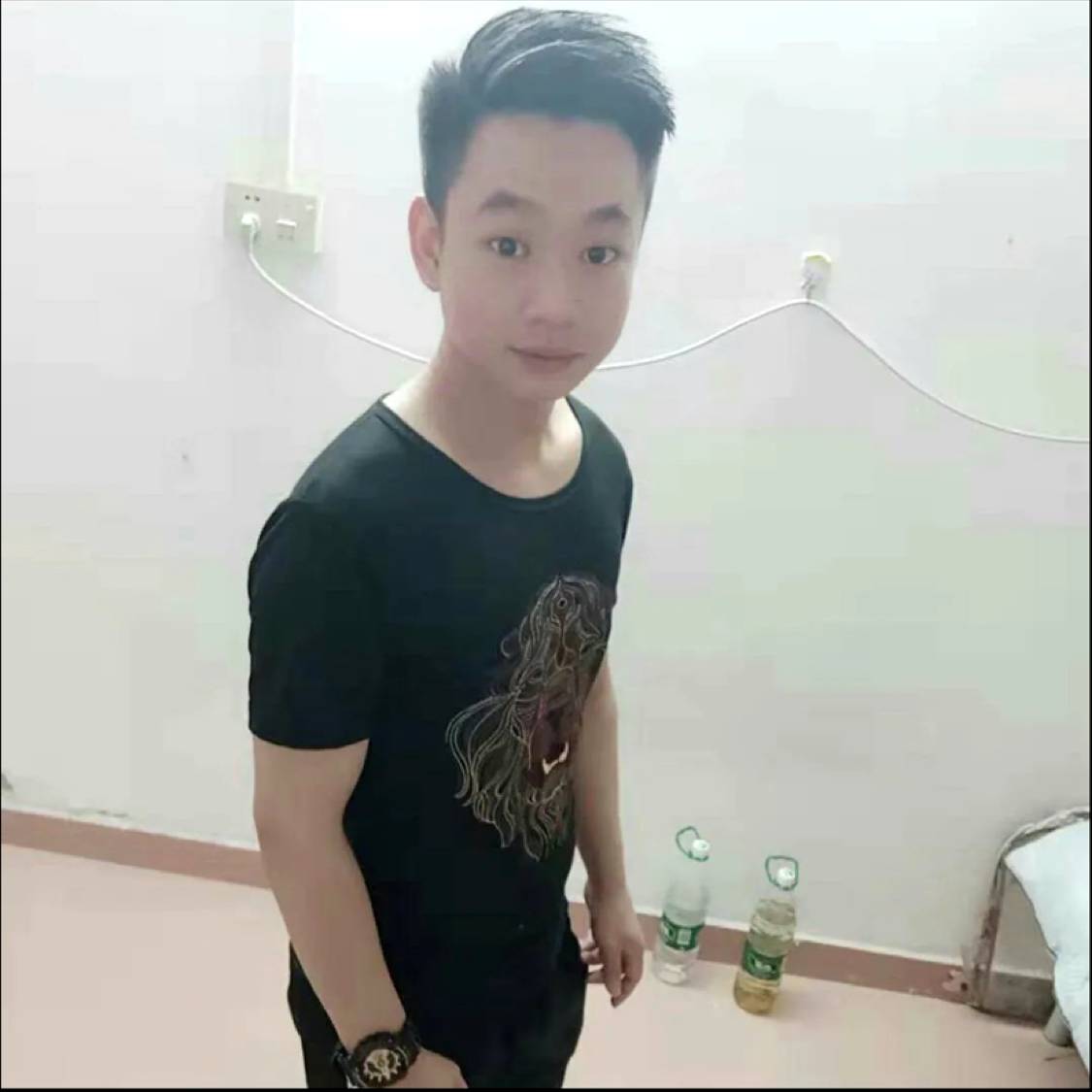 我叫钟锦康的照片