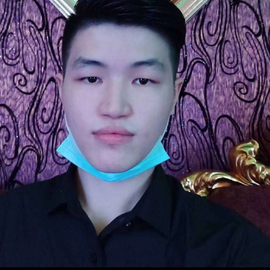 羞涩保卫青琯的照片