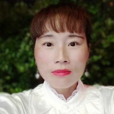 青栀平常的照片