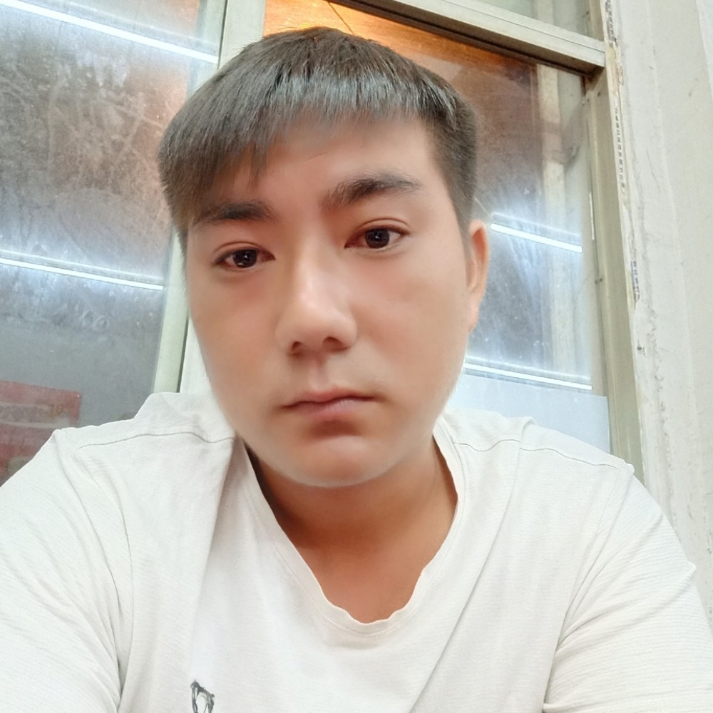 孤單倾心矜柔的照片