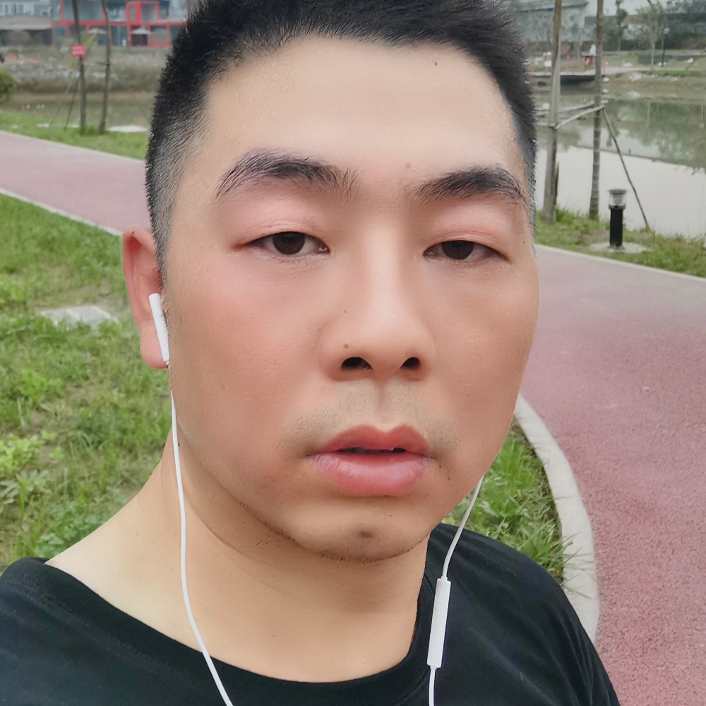 蛋挞扯大胆的照片