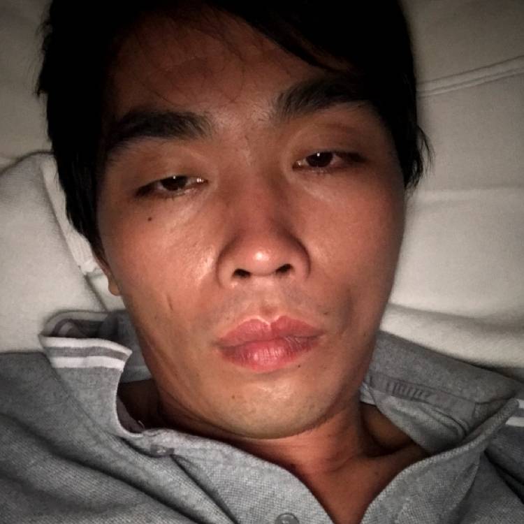 帽子开放的照片