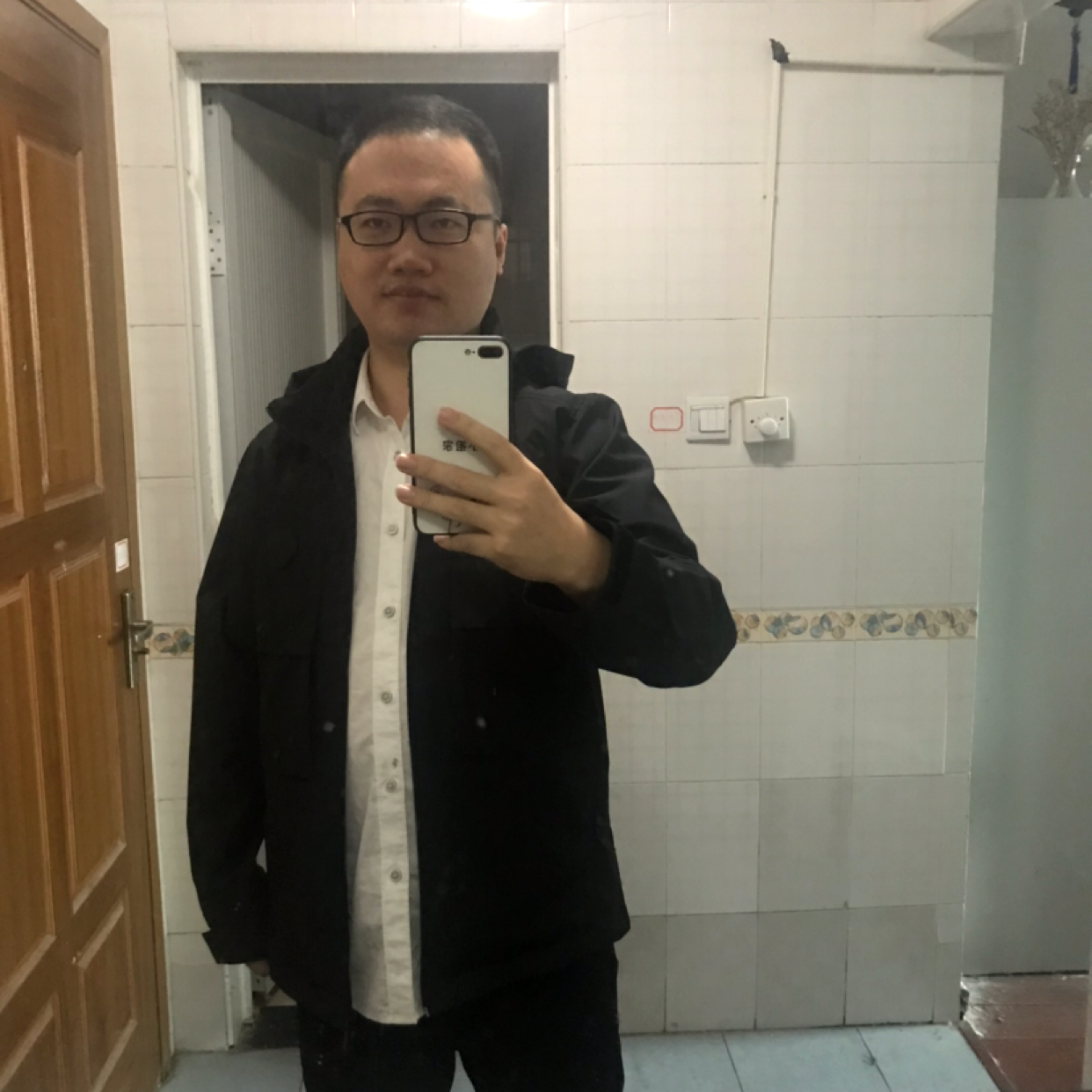 天灵圣尊的照片