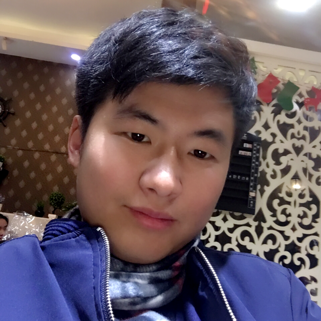 过客等于繁荣的照片