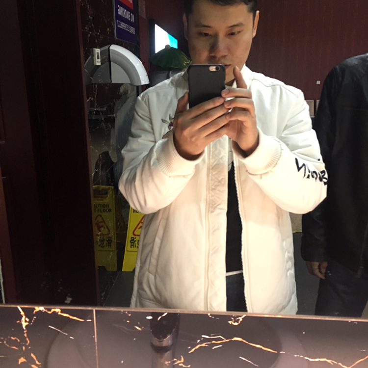 谷消息的照片