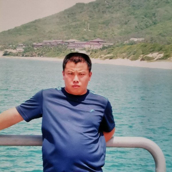 黑米无垠的照片