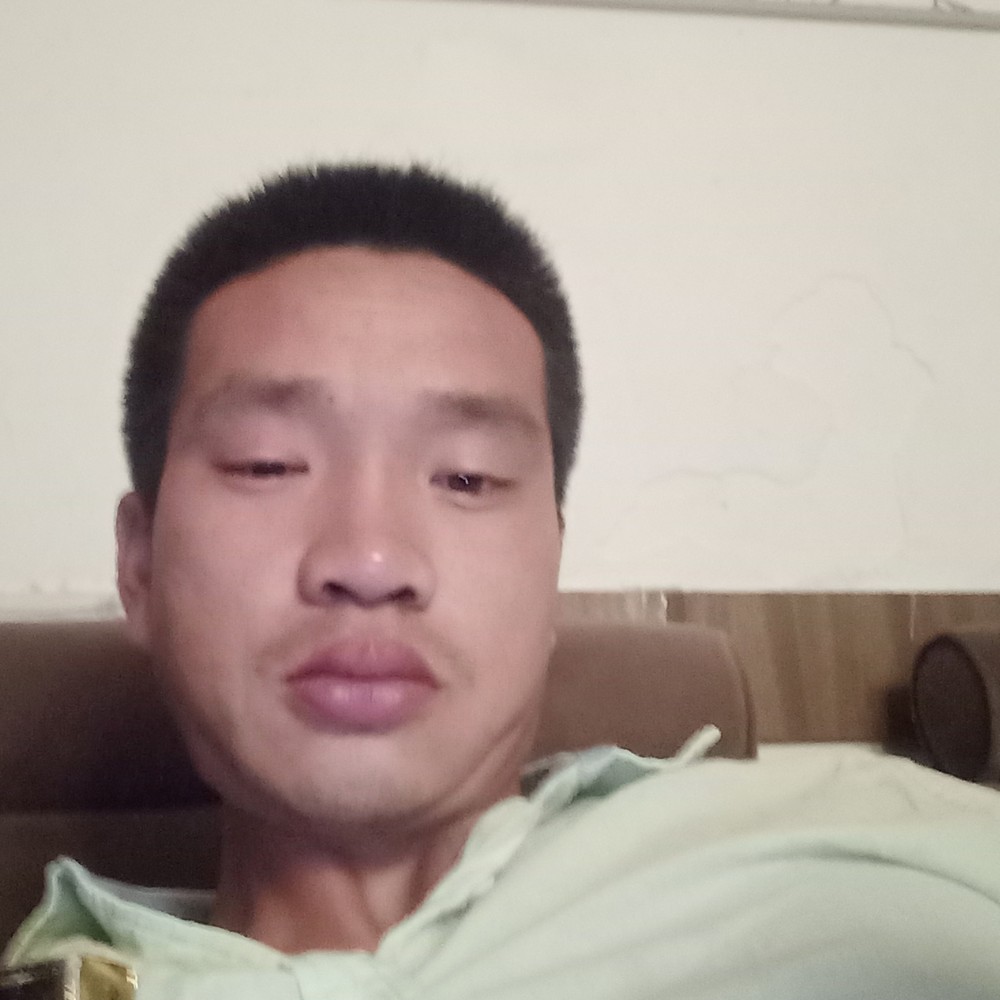 转脸不见的照片