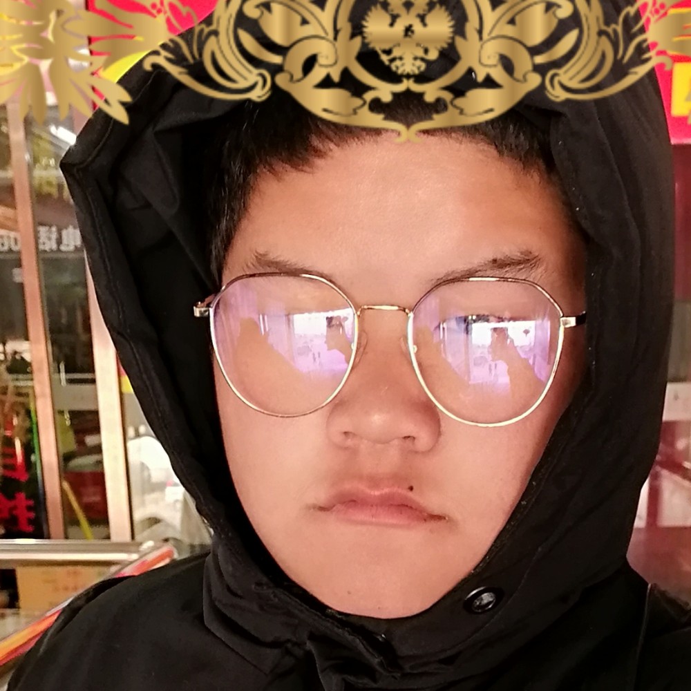 阳光小黄人的照片