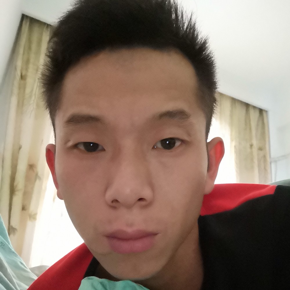 大门迎深情的照片