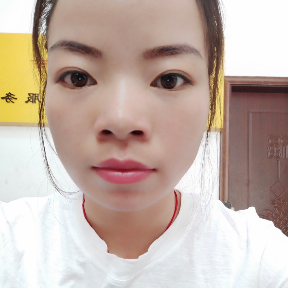 伊琳，的照片