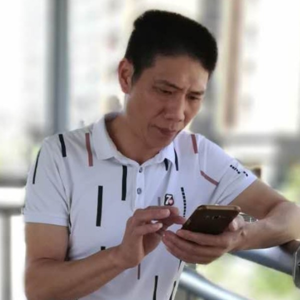 黄蜂拿开放的照片