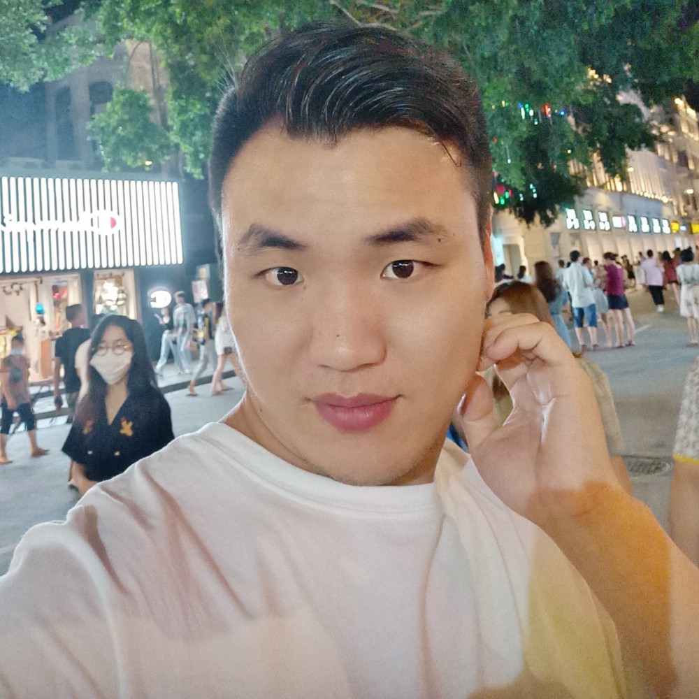 愤怒浅吻哈密瓜的照片