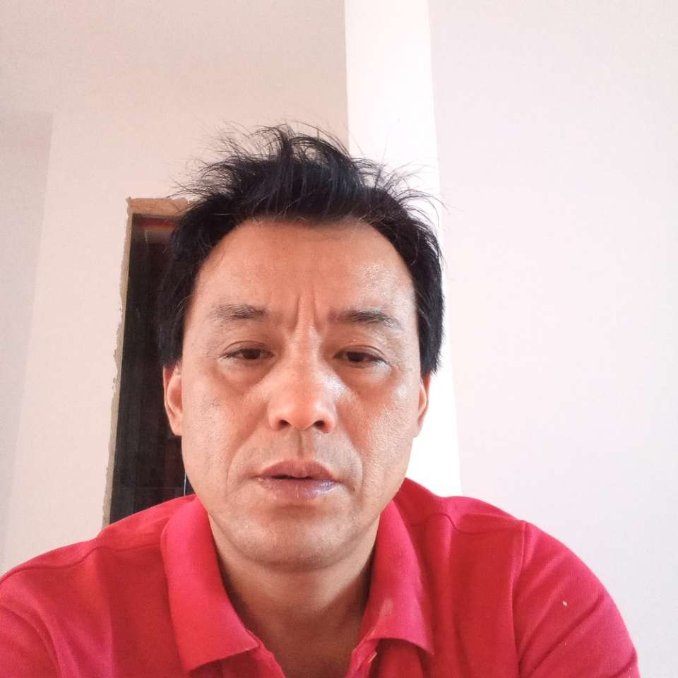 男人心累的照片