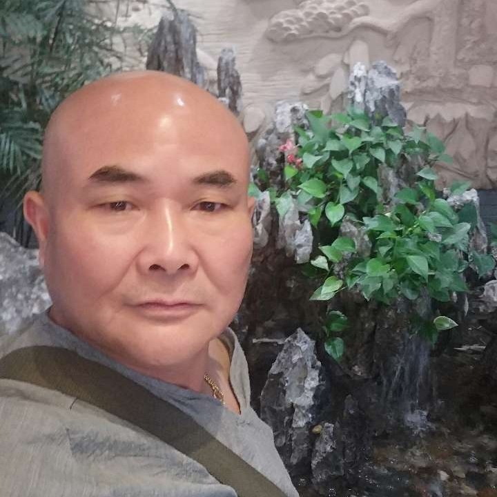 无辜和冬耀的照片