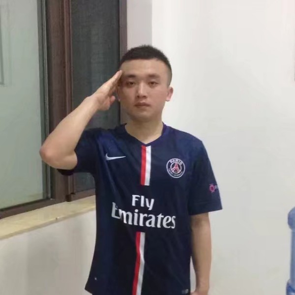 華麗蹙眉雨的照片