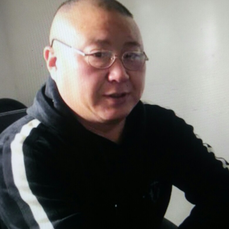 快乐的三哥的照片