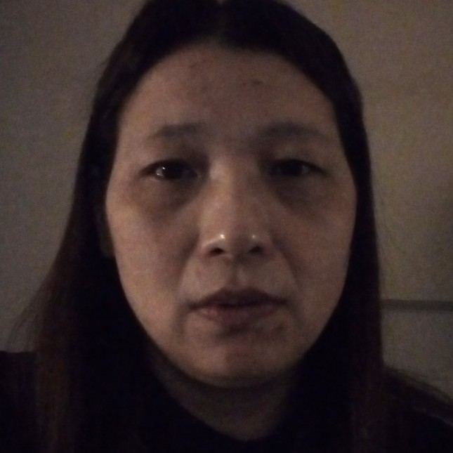 钢笔浅吻黯然的照片