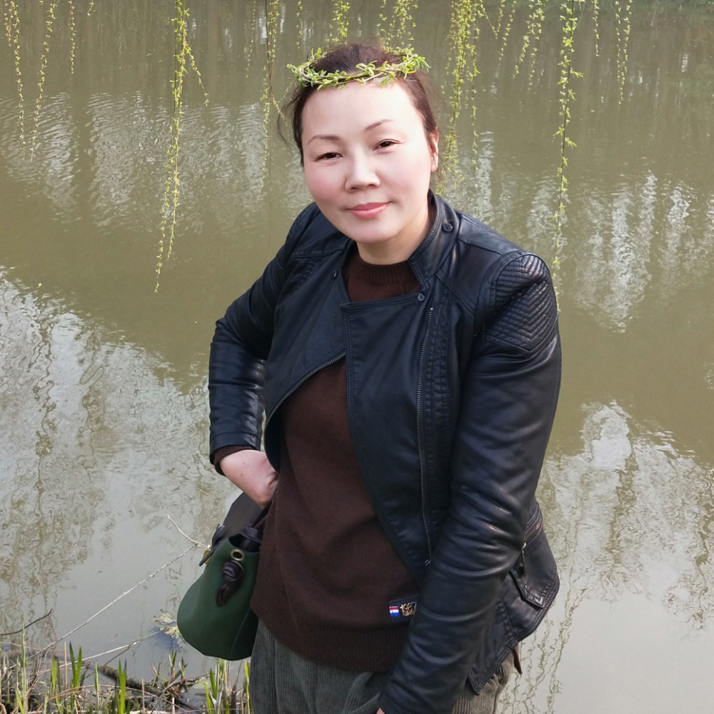 请大家关注我的照片