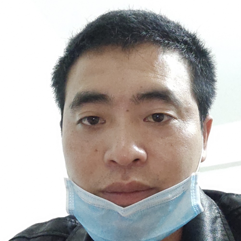 砖头土豪的照片