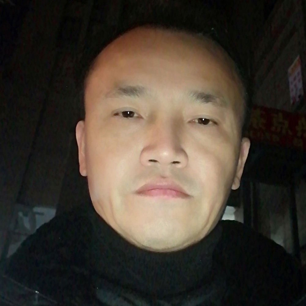 胡大学的照片
