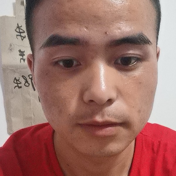 音响回首落寞的照片