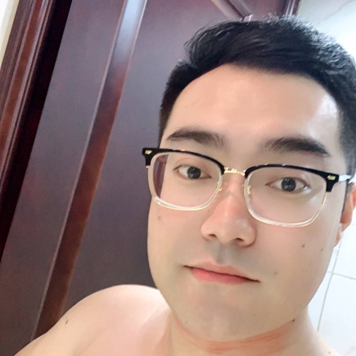 乘舟而来的照片