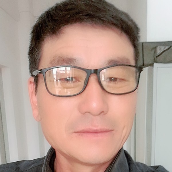 任性吃醋金针菇的照片