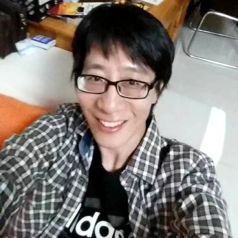留胡子还星月的照片