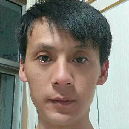 淡然洛尘的照片