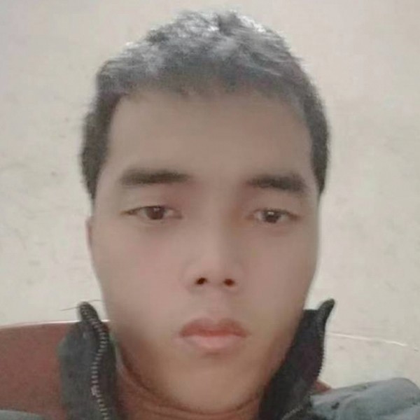画笔凝眸义气的照片