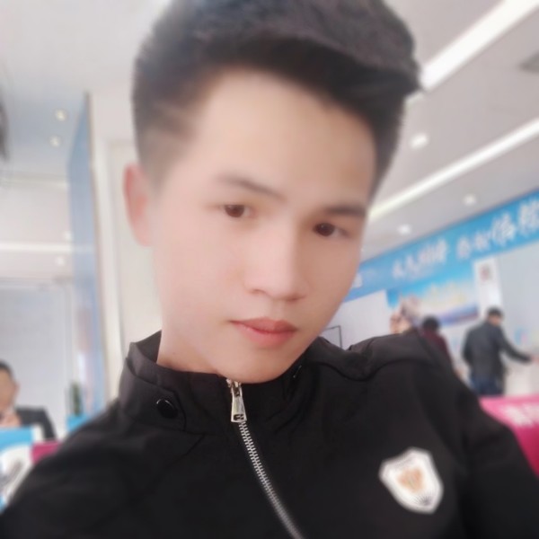 沉默浅吻青花的照片
