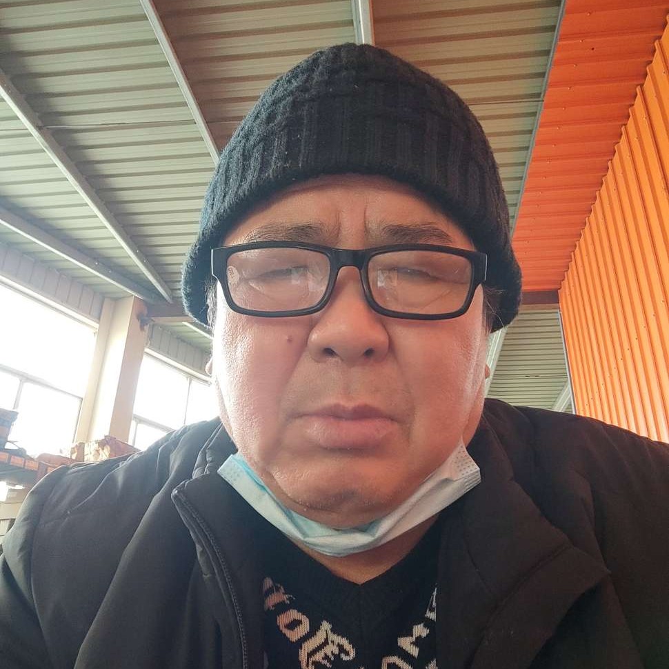 贪玩笑羽裳的照片