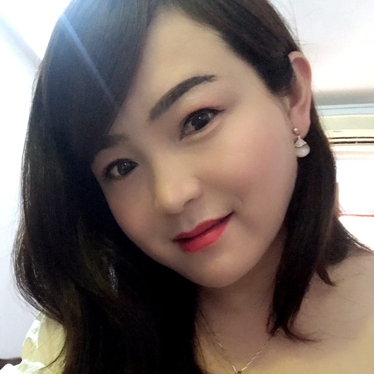 “谁”保护丫头的照片