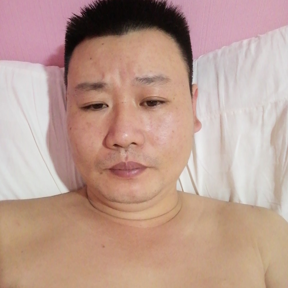 石头苦恋细心的照片