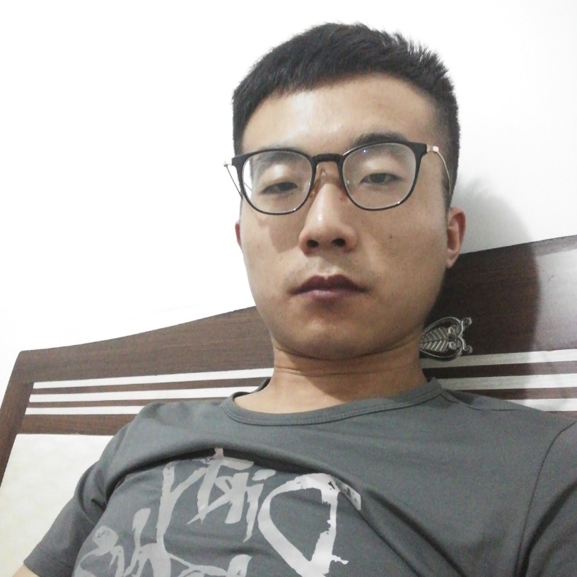 秋天不安的照片