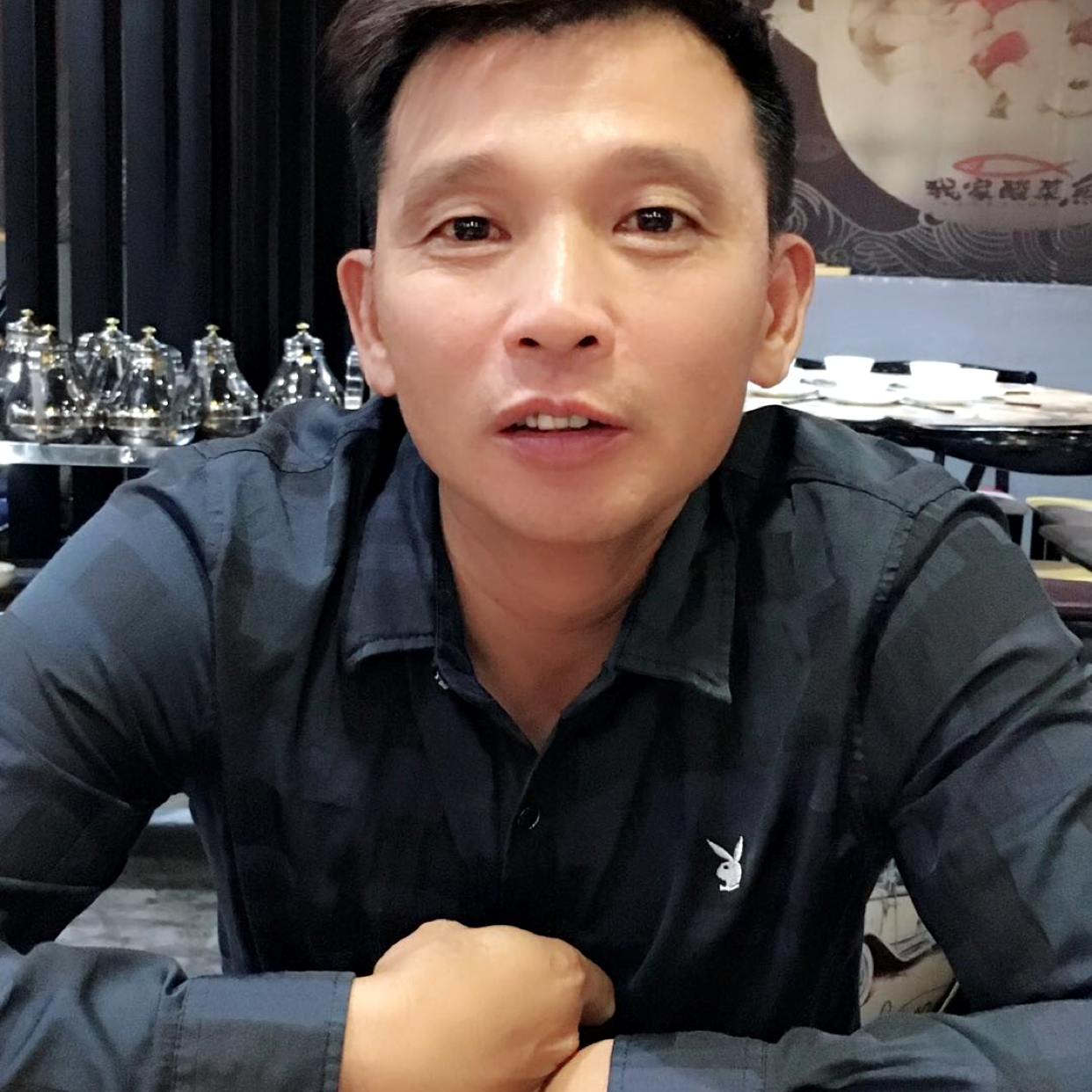蘩藜蹙眉老迟到的照片