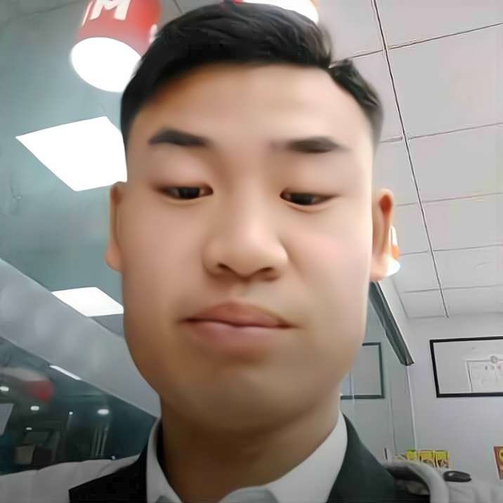 李一鹏的照片