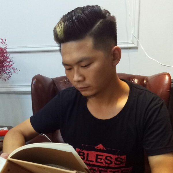 虚心柜子的照片