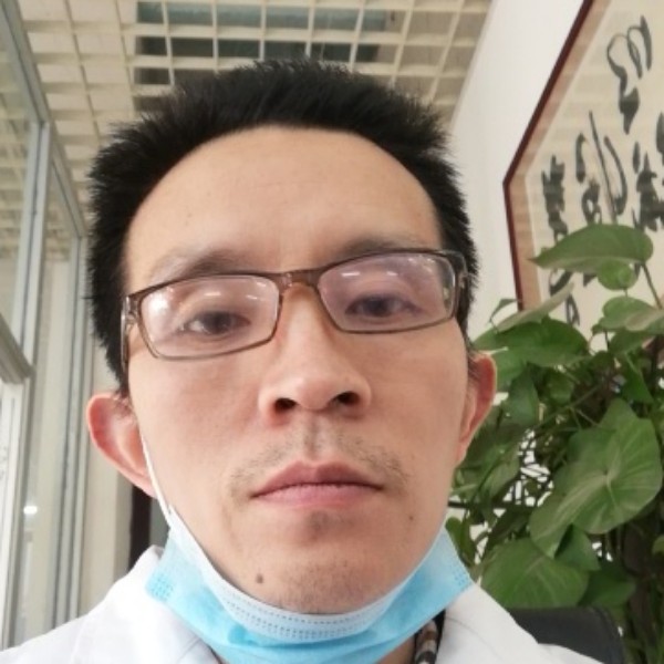 中医师，守护健康的照片