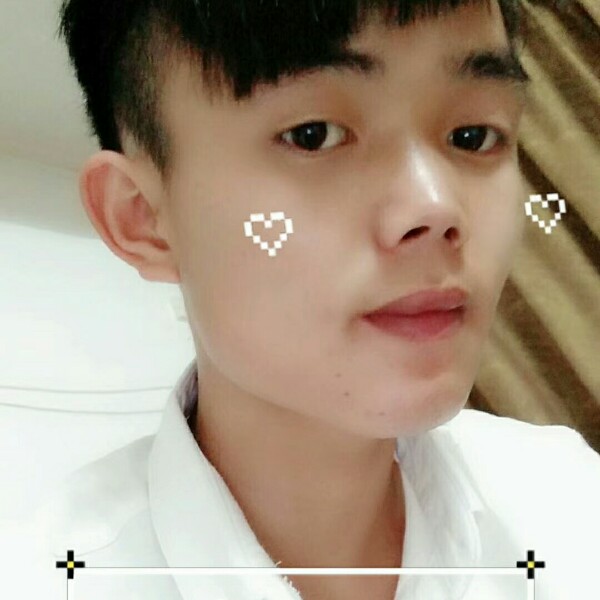 魁梧倾心兮颜的照片
