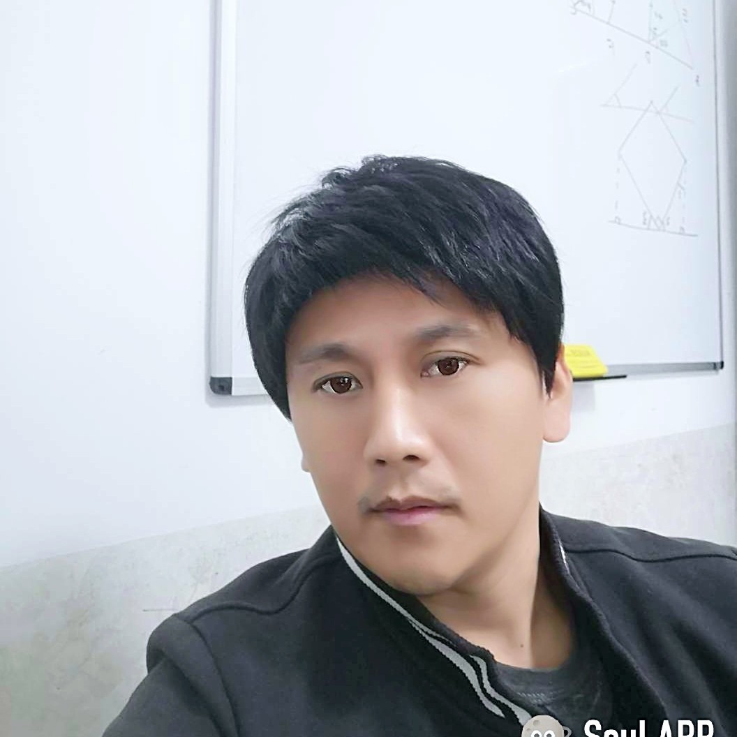 温柔回眸战斗机的照片