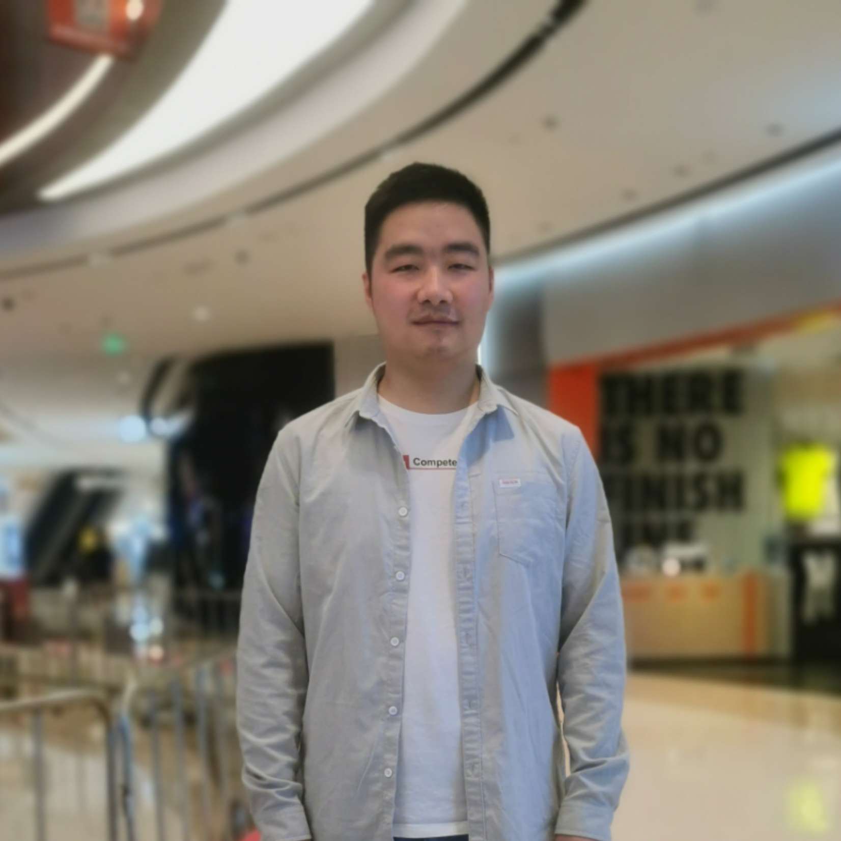 陌影落雨的照片