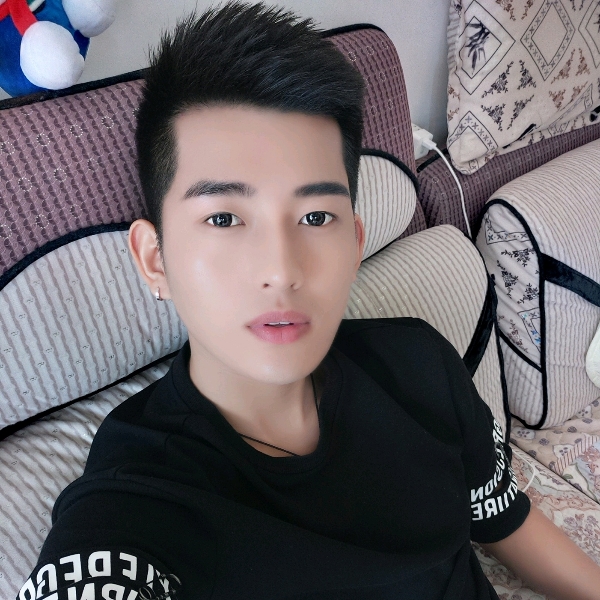 百年孤独rn的照片